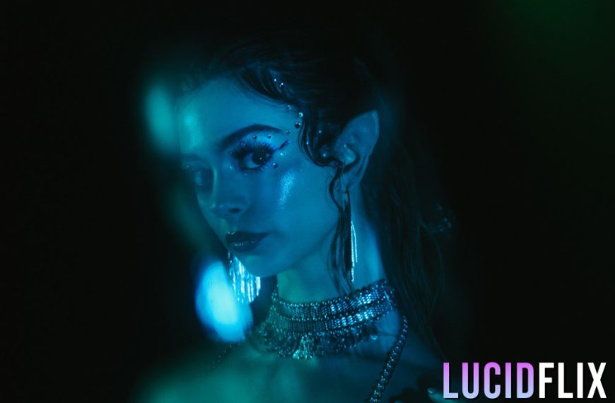 Luminati – Molly Little In Calypso